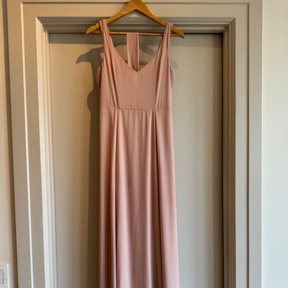 Show Me Your Mumu Jenn Maxi Dress in Dusty Blush Crisp - Picture 3 of 4